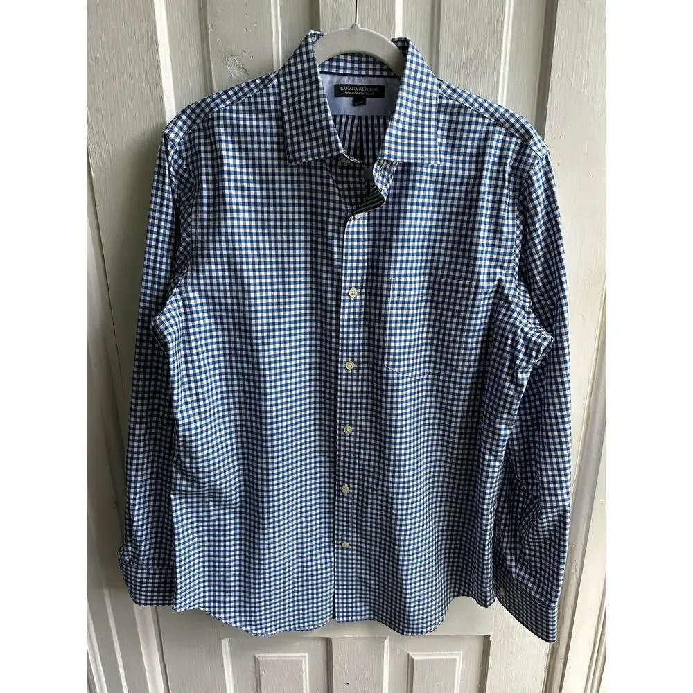 Banana Republic Non-Iron Classic Fit Button-Down Shirt